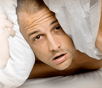 penisini büyütmek isteyen üzgün adam